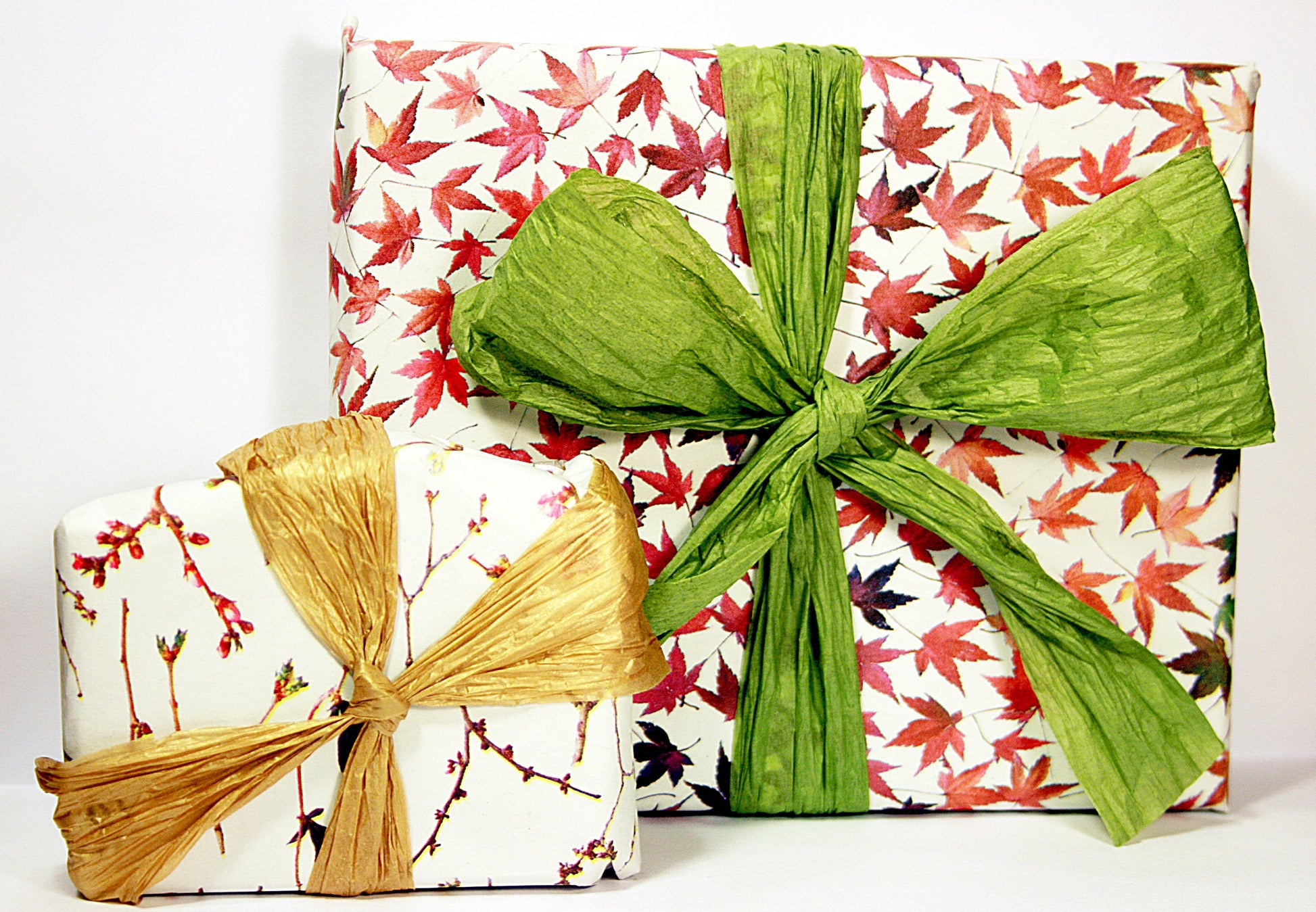 Bath & Body Spa Gift Set. 2 Small Organic Soaps, Jojoba Lotion Bar, Lip Balm. Eco-Friendly Self Care, No Waste Plastic Free Skincare Present